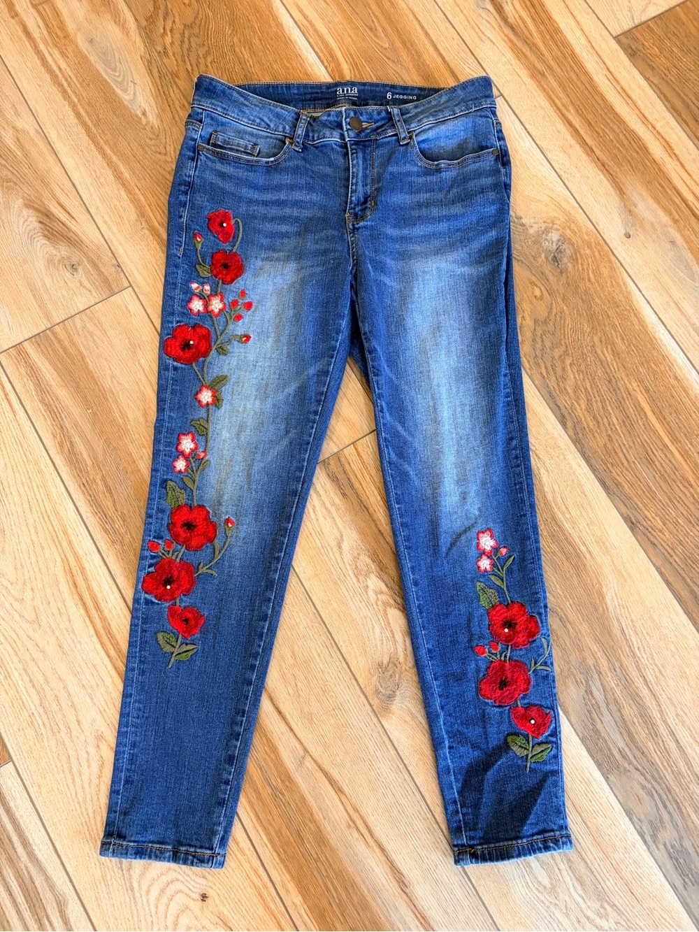 a.n.a Blue Skinny Jeans with Red Floral Embroidery